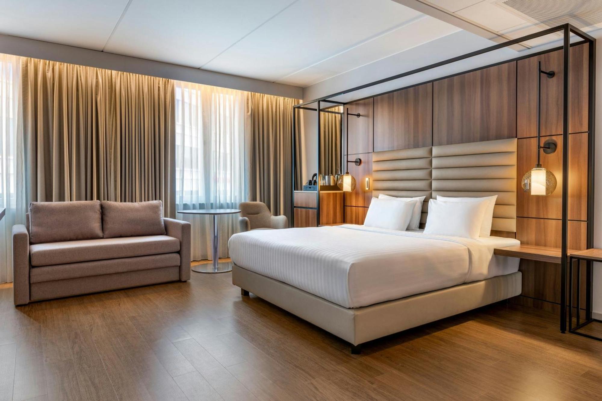 Ac By Marriott Stockholm Ulriksdal Hotell